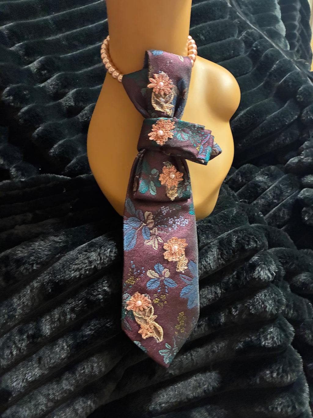 Women’s Custom Tie Necklaces