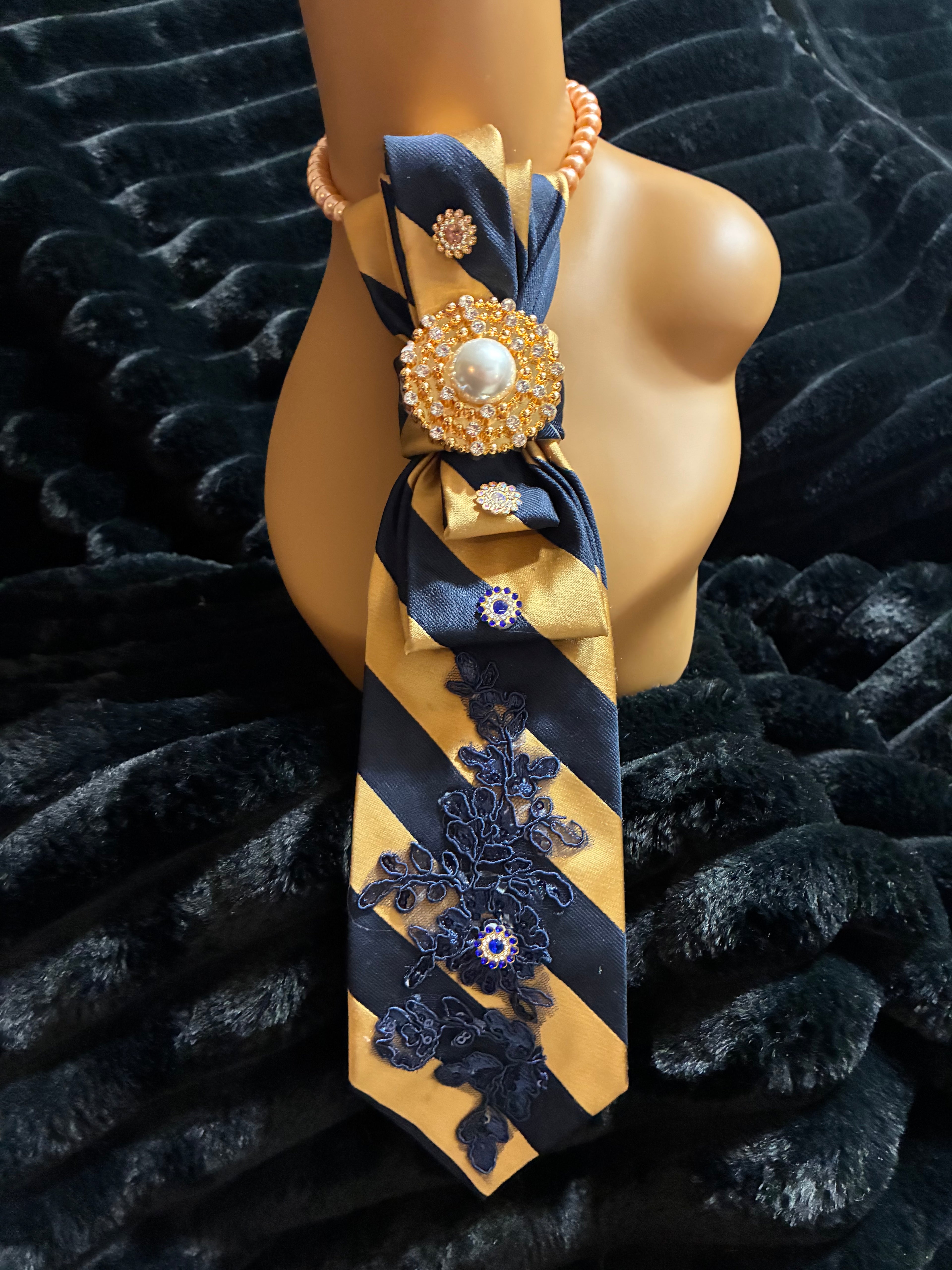 Women’s Custom Tie Necklaces
